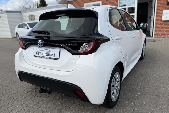 undefined Toyota Yaris fra 2022