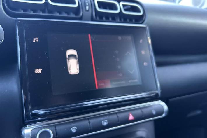 Grå Citroën C3 Aircross fra 2018