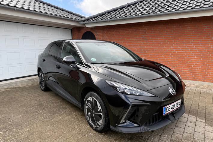 Sort MG MG4 fra 2023