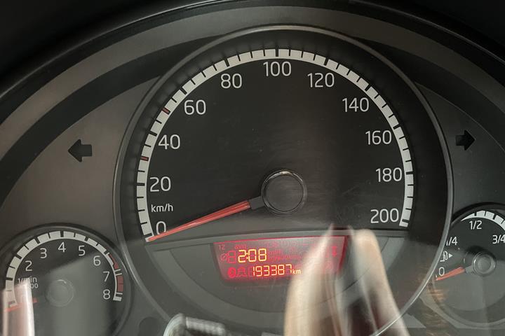 Grå VW UP! fra 2014