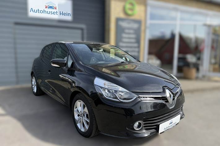 Sort Renault Clio IV fra 2016 set udefra