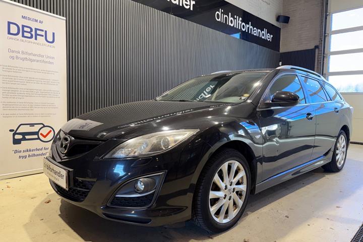 Sort Mazda 6 fra 2010 set udefra