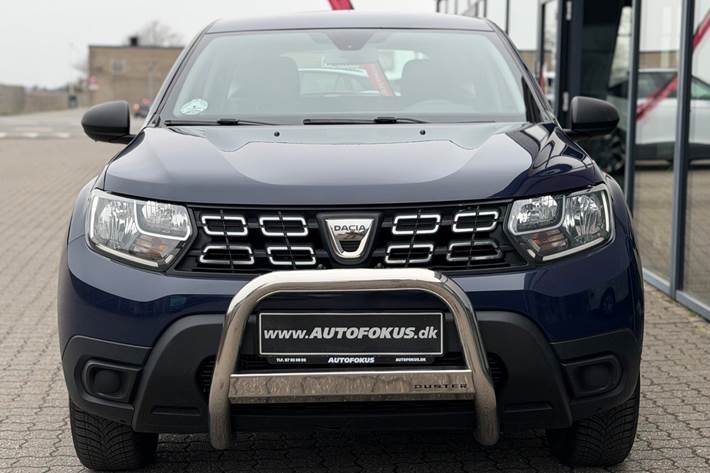 Blå Dacia Duster fra 2018