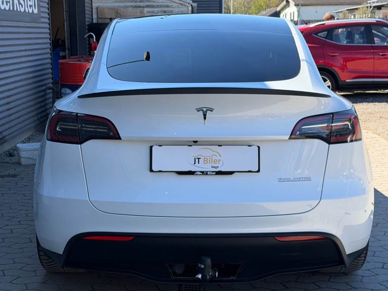 Tesla Model Y Performance AWD