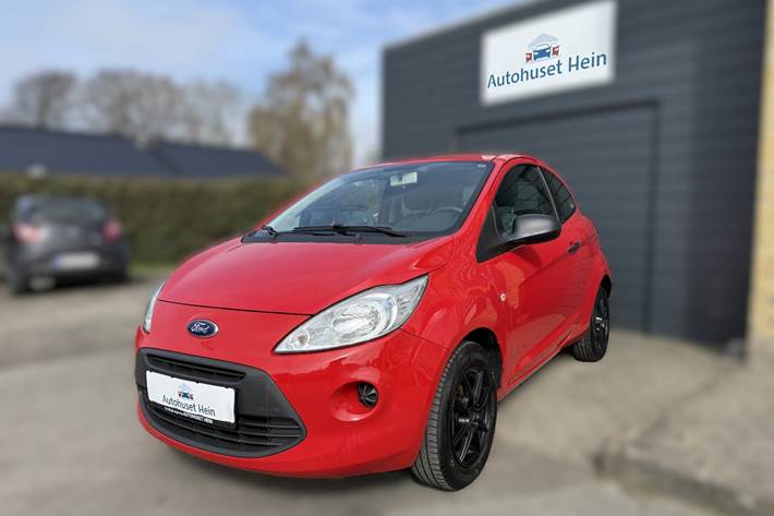 Rød Ford Ka fra 2014