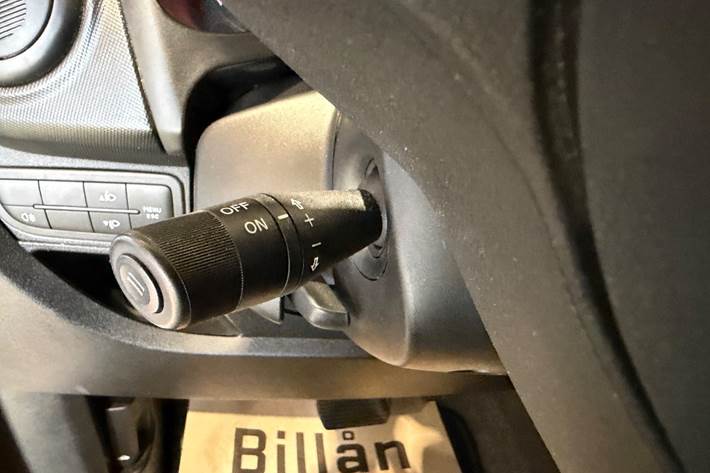 Blå Fiat Qubo fra 2013