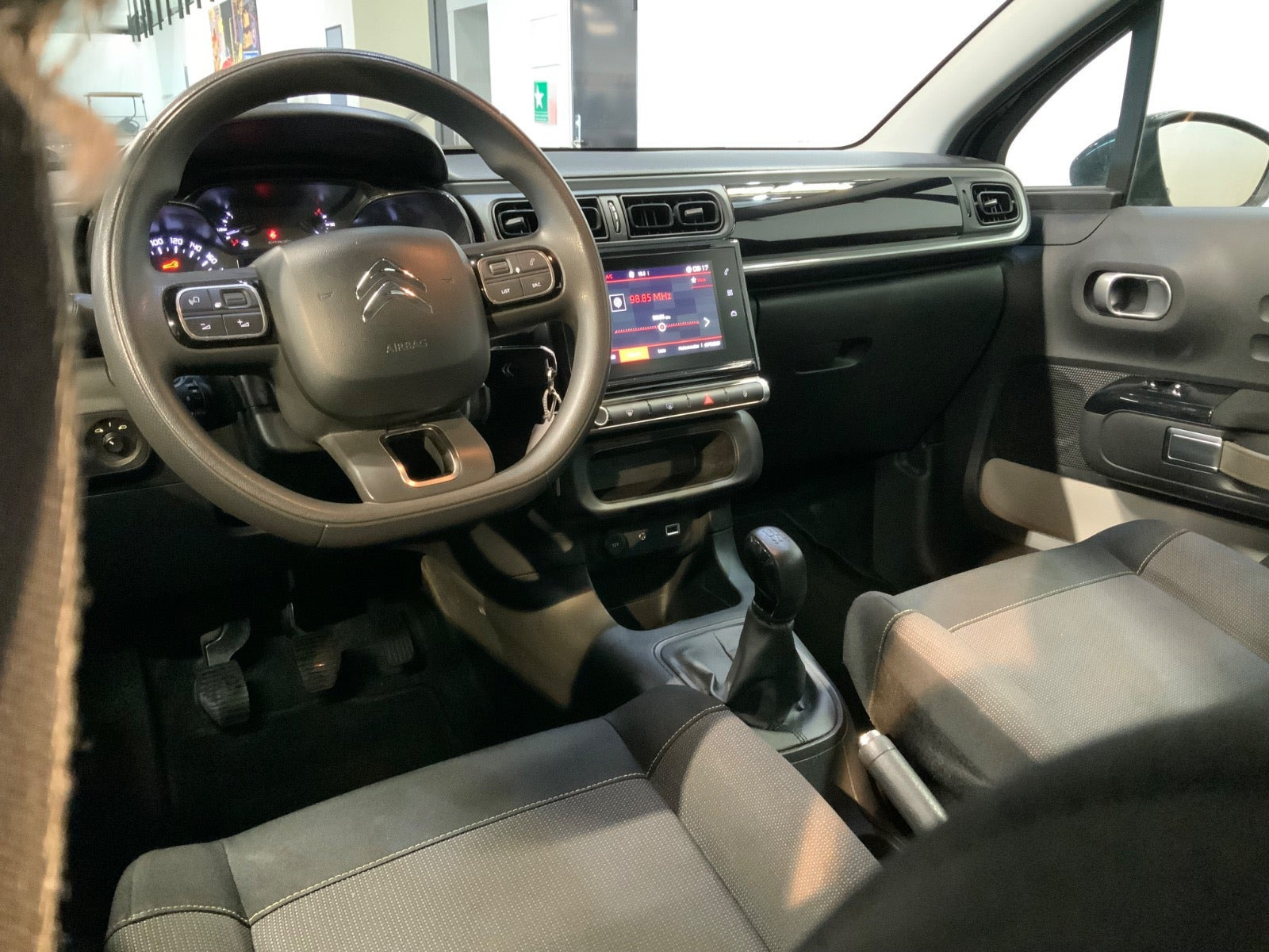 Sort Citroën C3 fra 2017