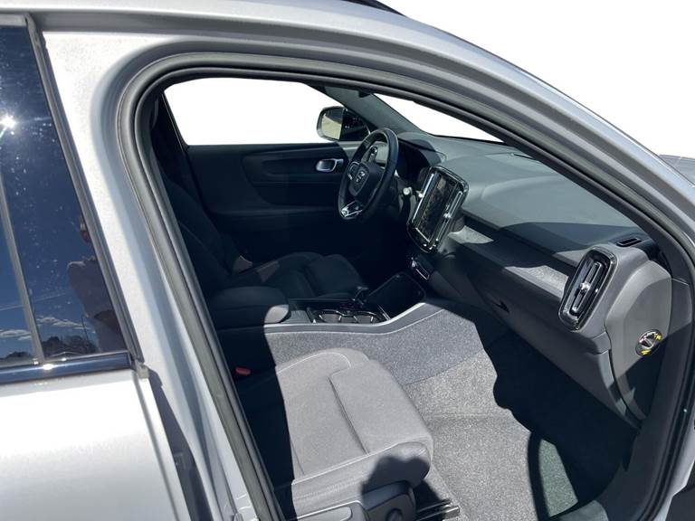 Volvo XC40 P6 ReCharge Core