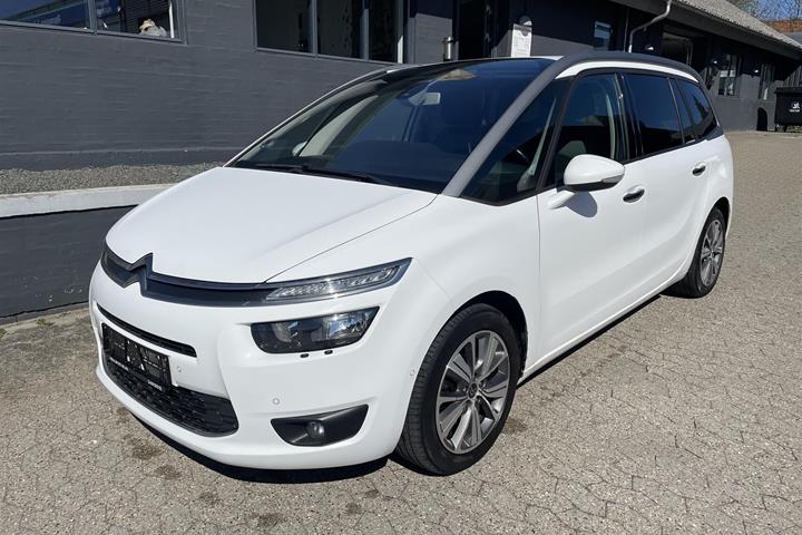 Hvid Citroën C4 Picasso fra 2016 set udefra