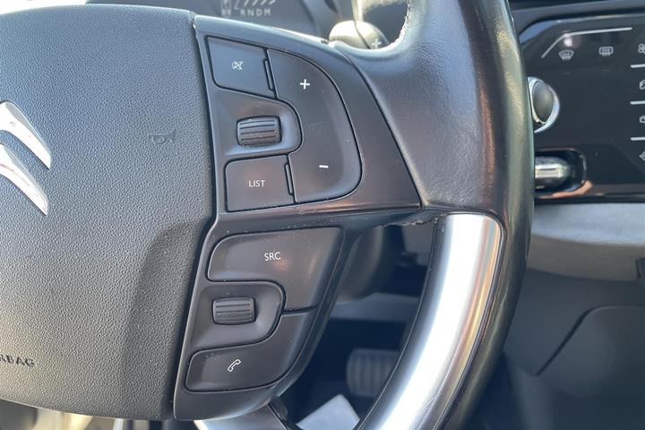 Hvid Citroën C4 Picasso fra 2016