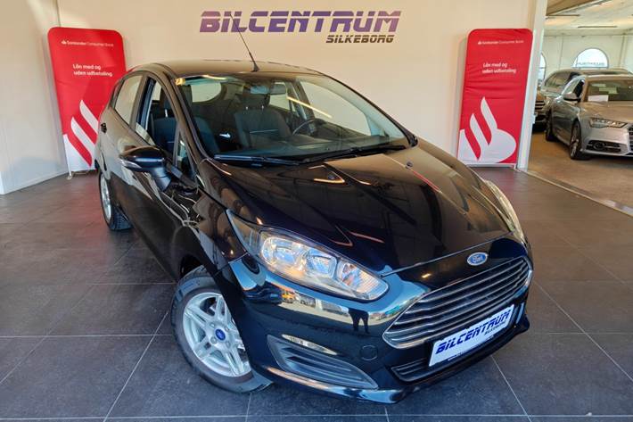Sort Ford Fiesta fra 2014