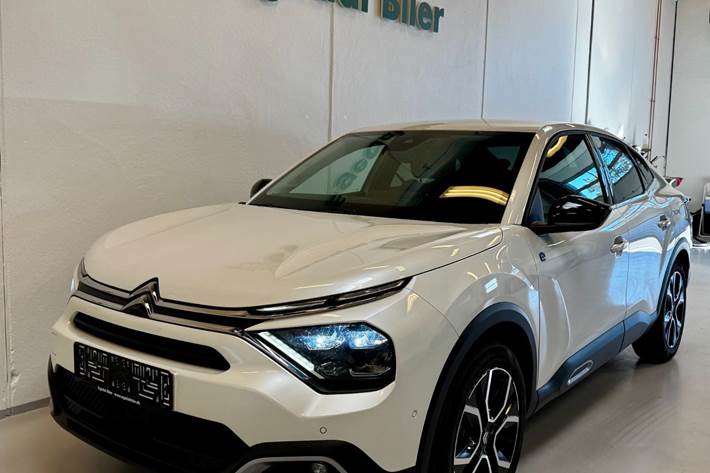 Hvid Citroën ë-C4 X fra 2024