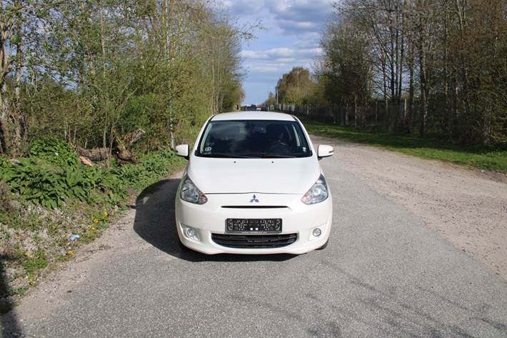 undefined Mitsubishi Space Star fra 2015