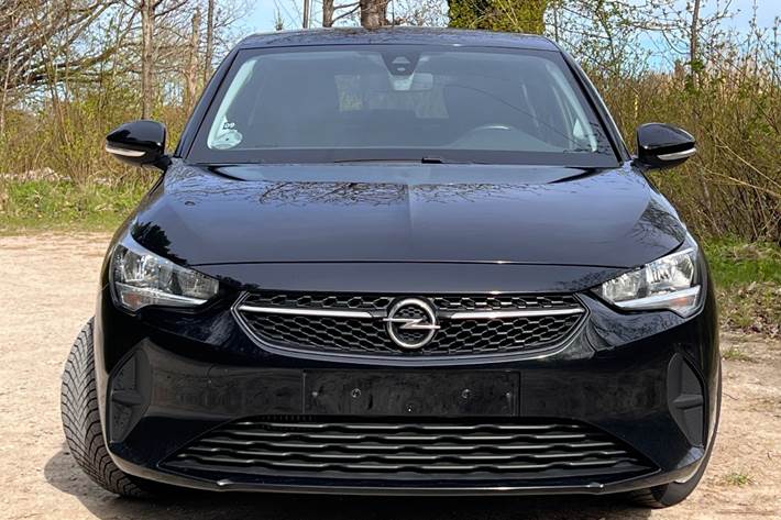 Sort Opel Corsa fra 2020