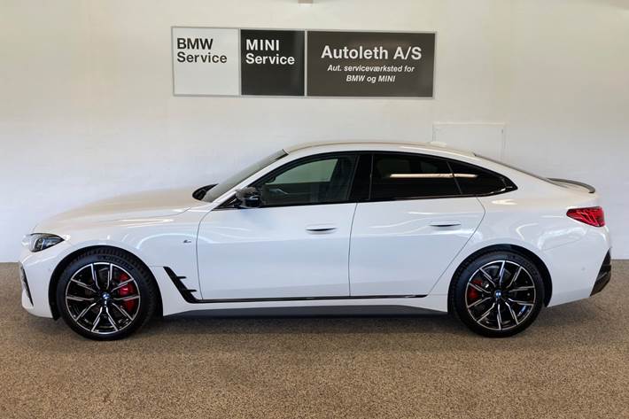 Hvid BMW i4 fra 2025