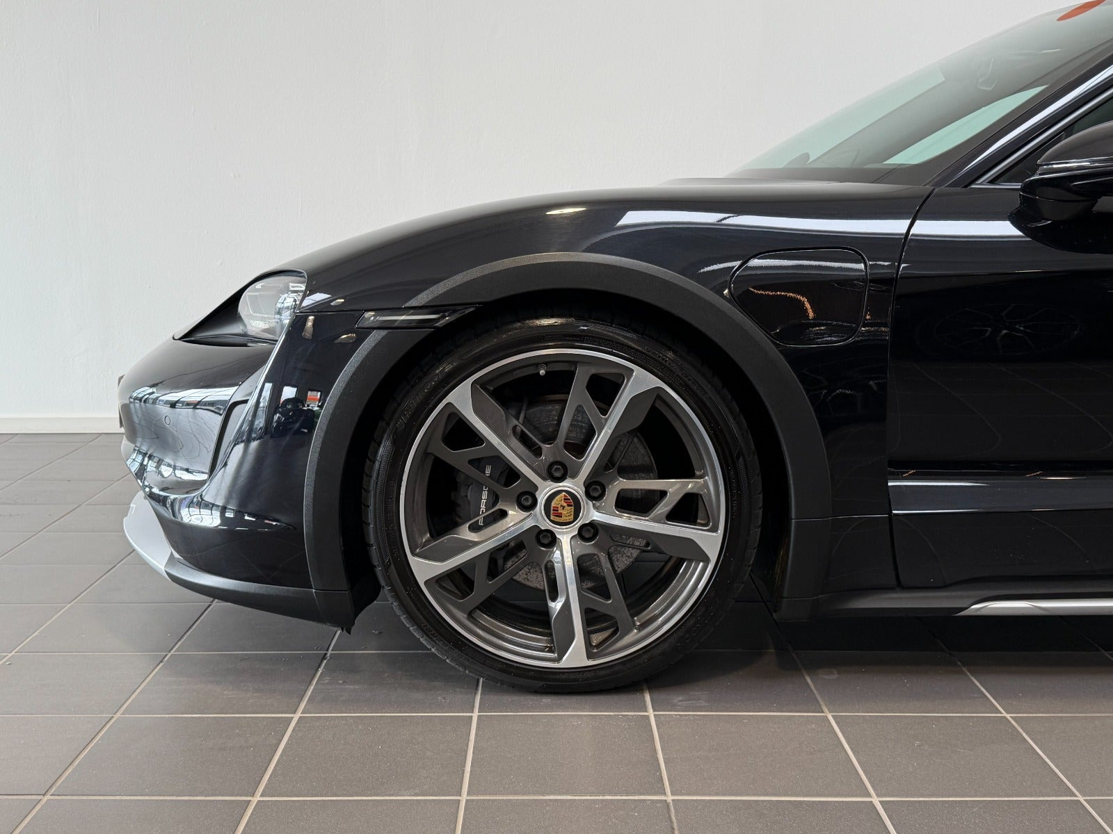 Sort Porsche Taycan 4 fra 2021