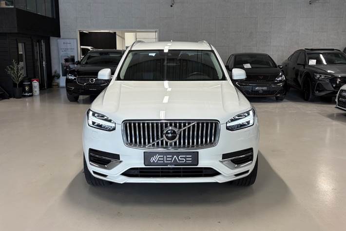 Hvid Volvo XC90 fra 2022