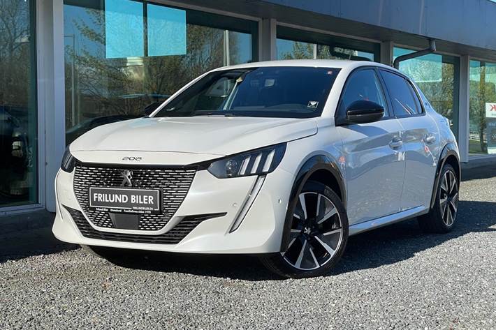 Hvid Peugeot e-208 fra 2022