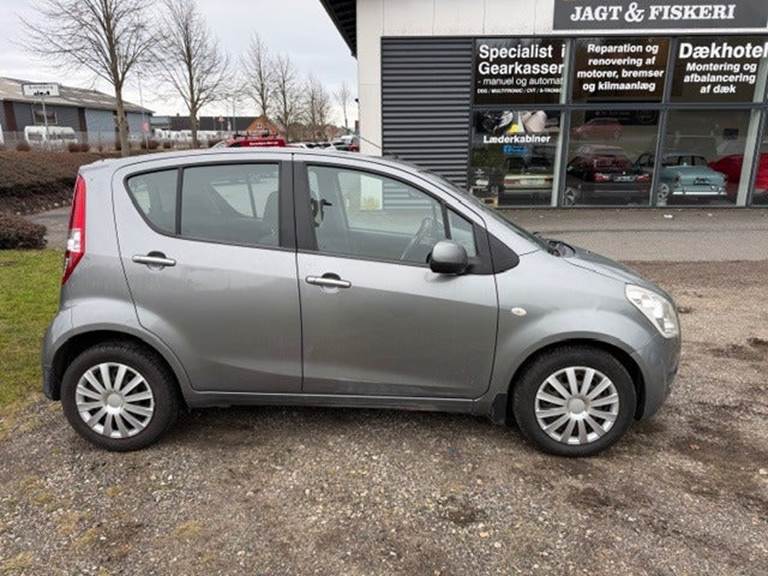 Suzuki Splash 1,0 GL