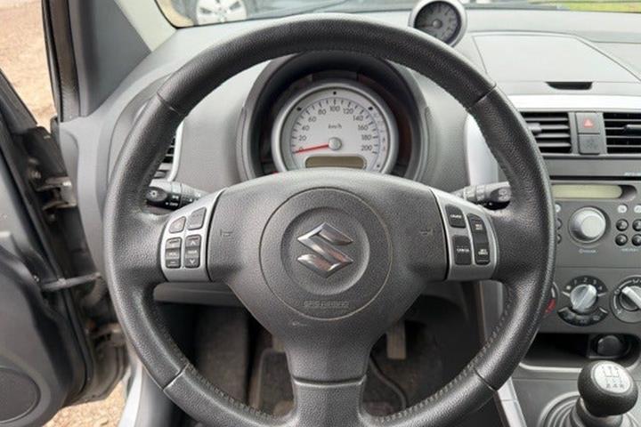 undefined Suzuki Splash fra 2012