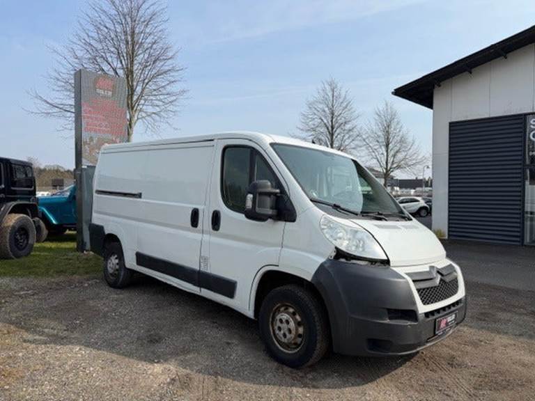 Citroën Jumper 33 2,2 HDi 130 Chassis L2