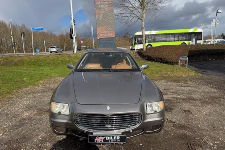 undefined Maserati Quattroporte fra 2004 set udefra