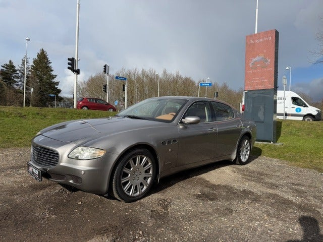 undefined Maserati Quattroporte fra 2004 set udefra