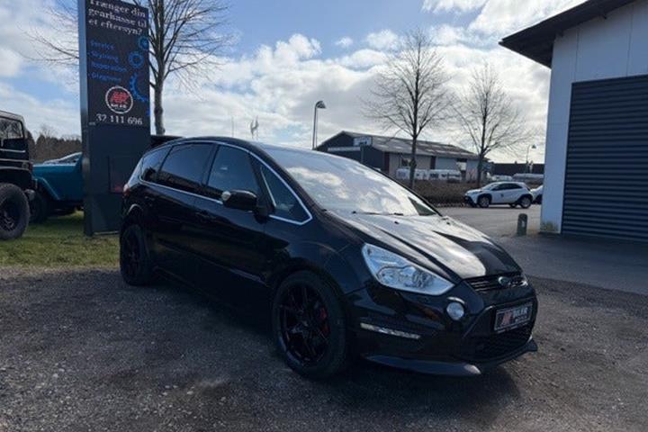 undefined Ford S-MAX fra 2014 set udefra