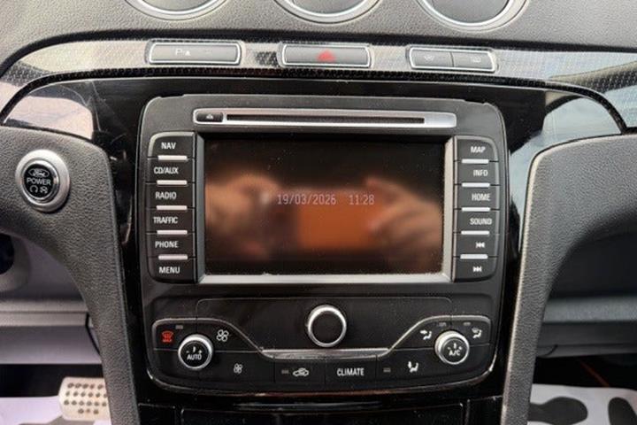 undefined Ford S-MAX fra 2014