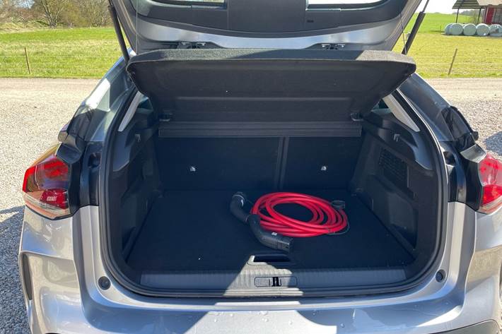 Grå Citroën ë-C4 fra 2024