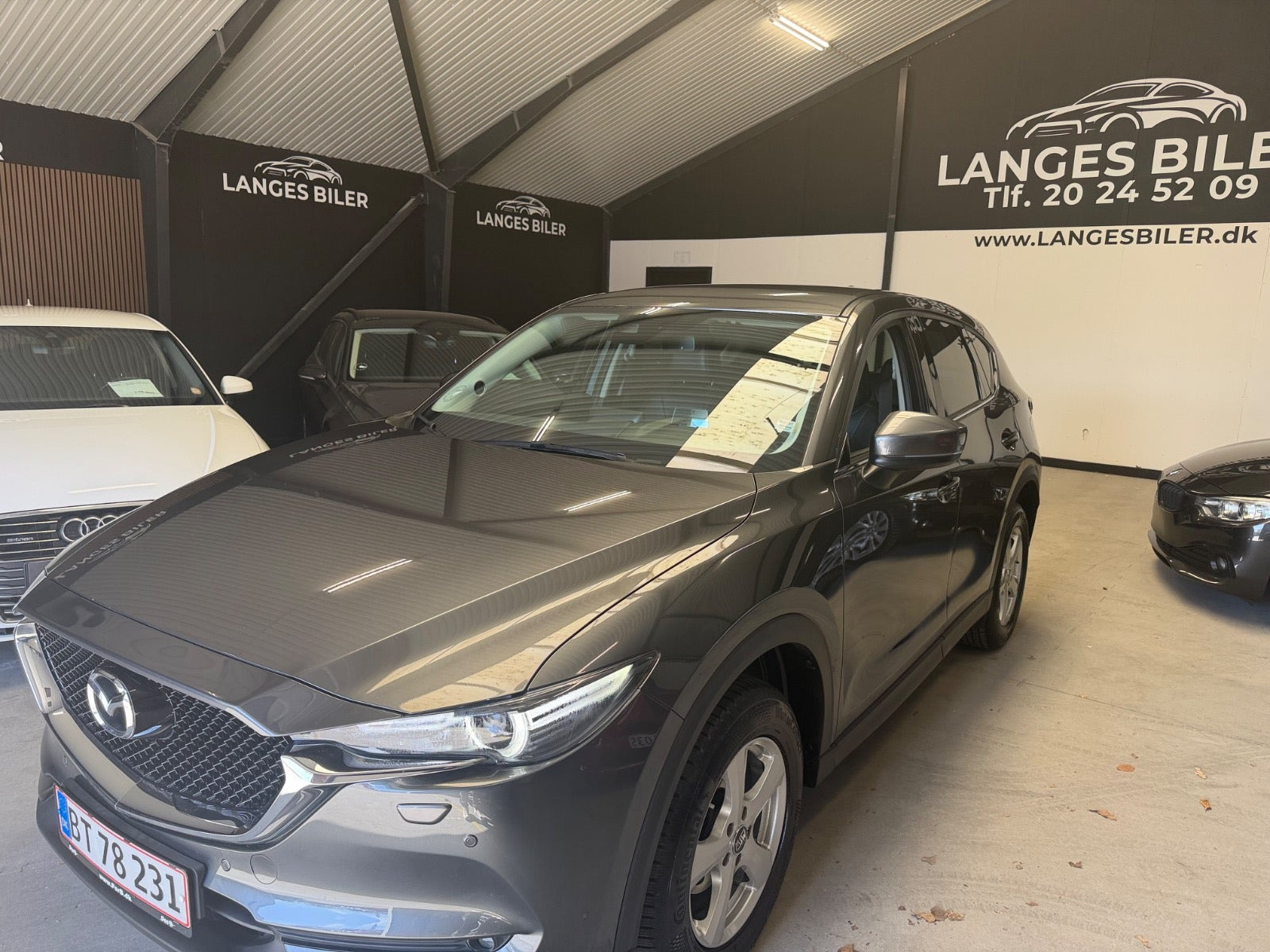 Grå Mazda CX-5 fra 2017