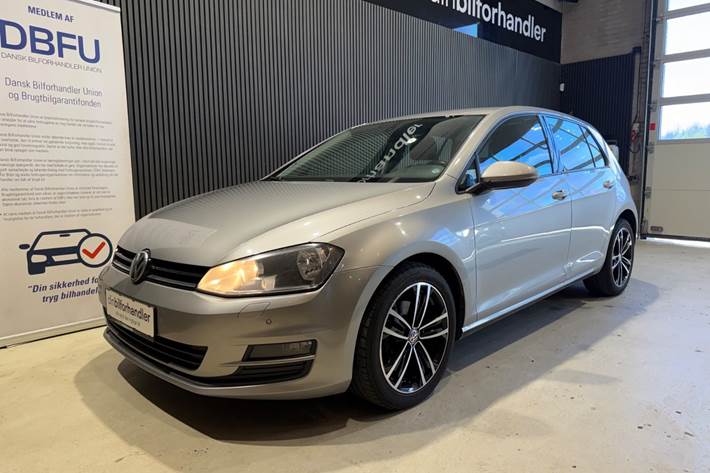 Sølv VW Golf VII fra 2014