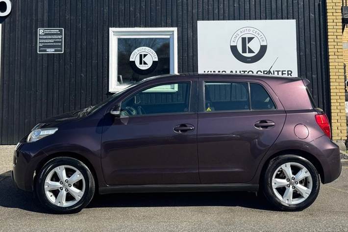 undefined Toyota Urban Cruiser fra 2009