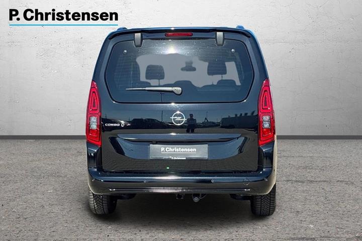 Sort Opel Combo-e Life fra 2023