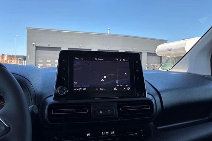 Sort Opel Combo-e Life fra 2023