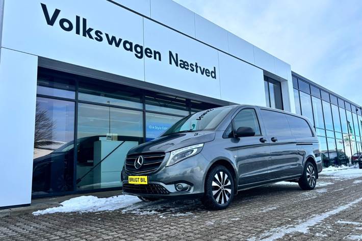 Grå Mercedes Vito 116 fra 2021