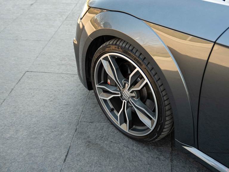 Audi TTS 2,0 TFSi Roadster quattro S-tr.