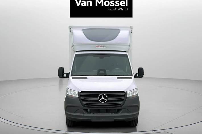 Hvid Mercedes Sprinter 317 fra 2026