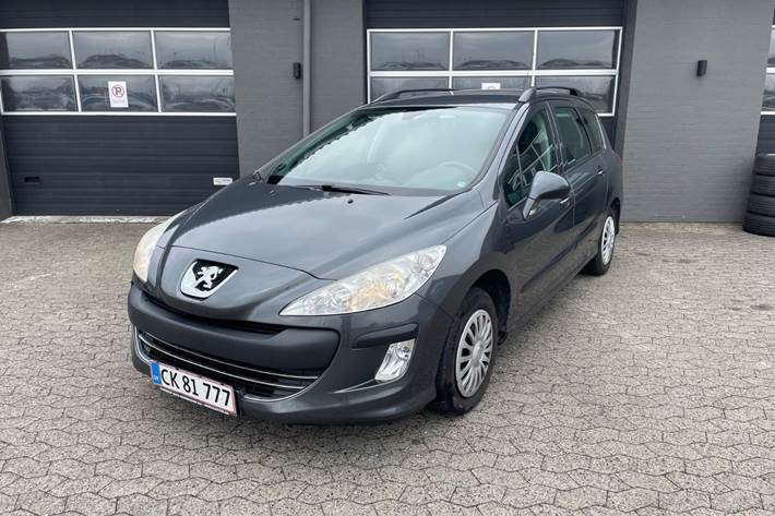 Grå Peugeot 308 fra 2010