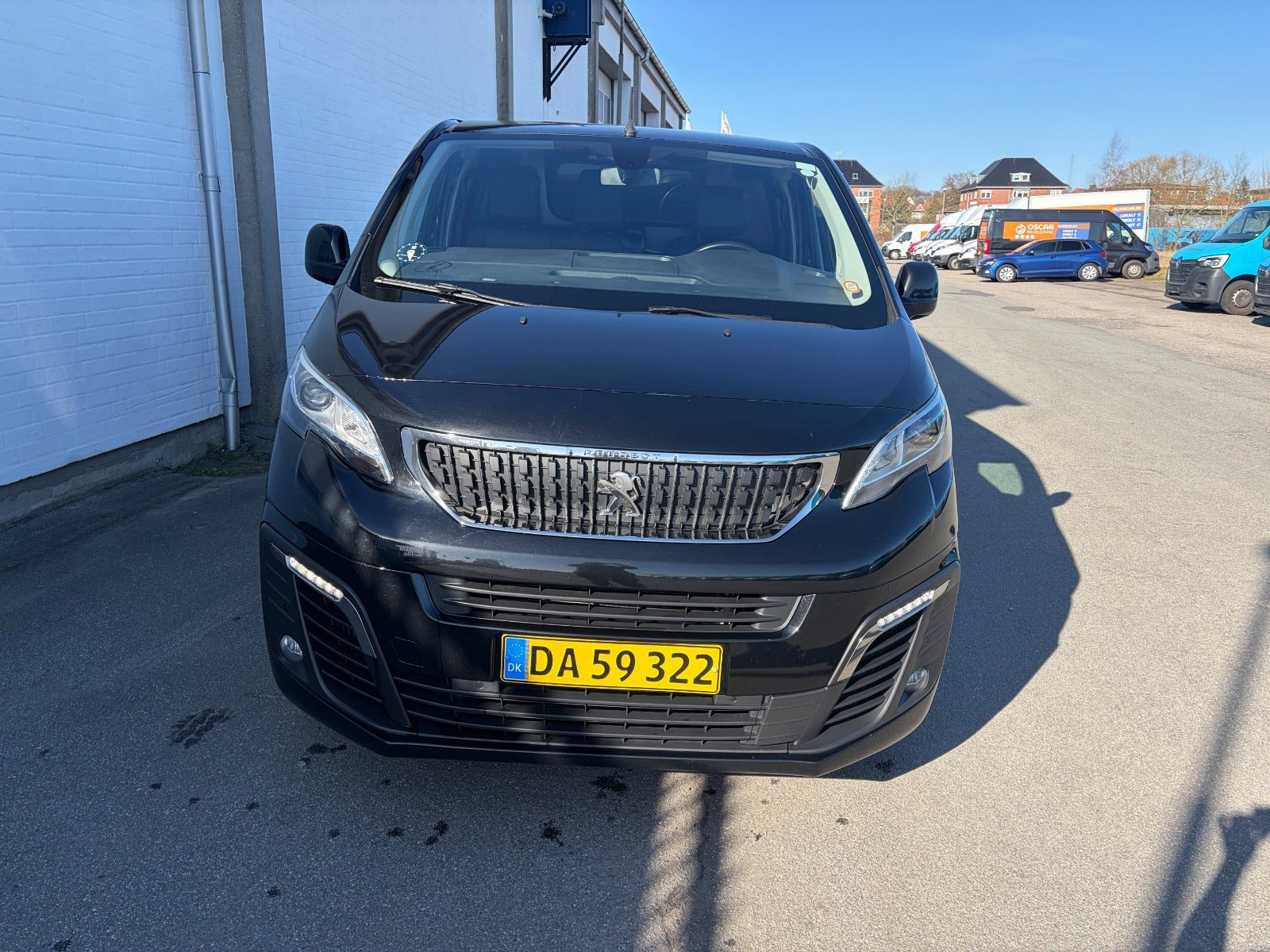 Sort Peugeot Expert fra 2021
