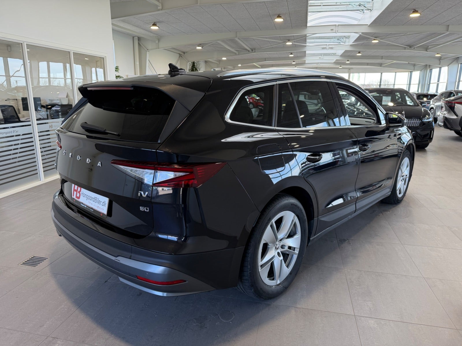 Sort Skoda Enyaq fra 2024