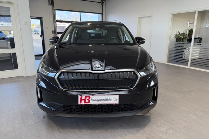 Sort Skoda Enyaq fra 2024