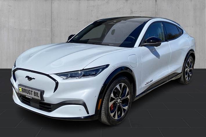Hvid Ford Mustang Mach-E fra 2023