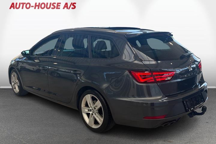 Grå Seat Leon fra 2019