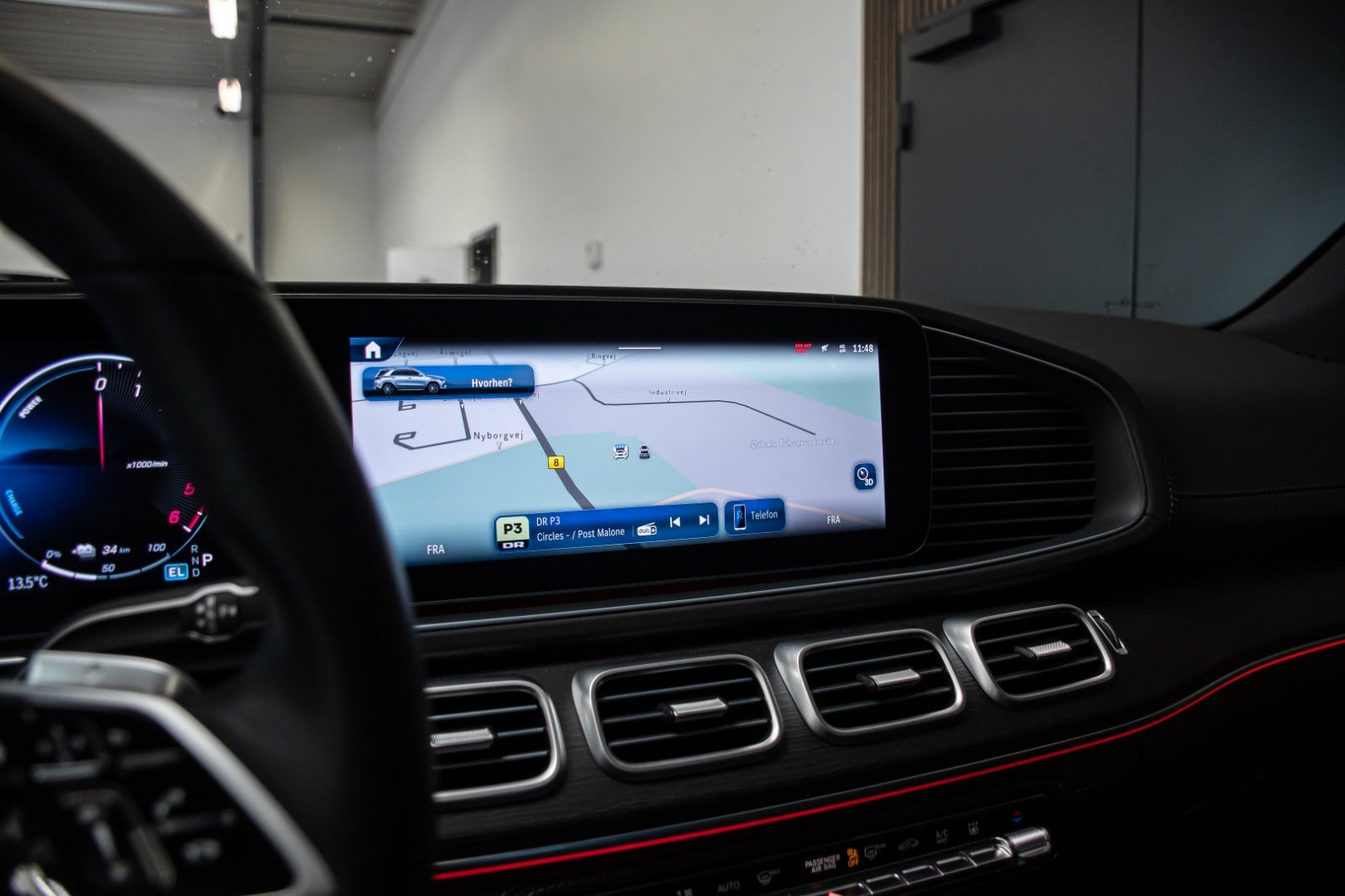 Grå Mercedes GLE350 de fra 2024