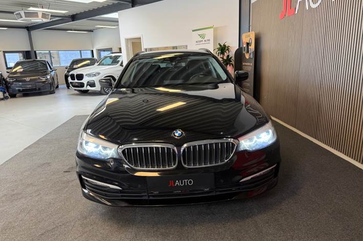 Sort BMW 520d fra 2017
