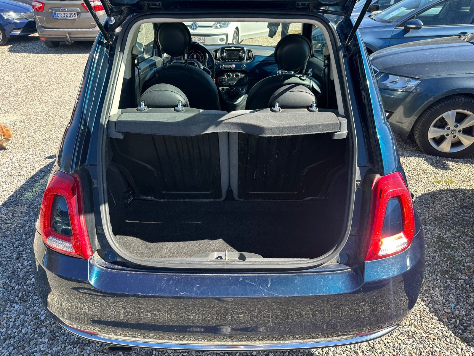 Blå Fiat 500 fra 2016