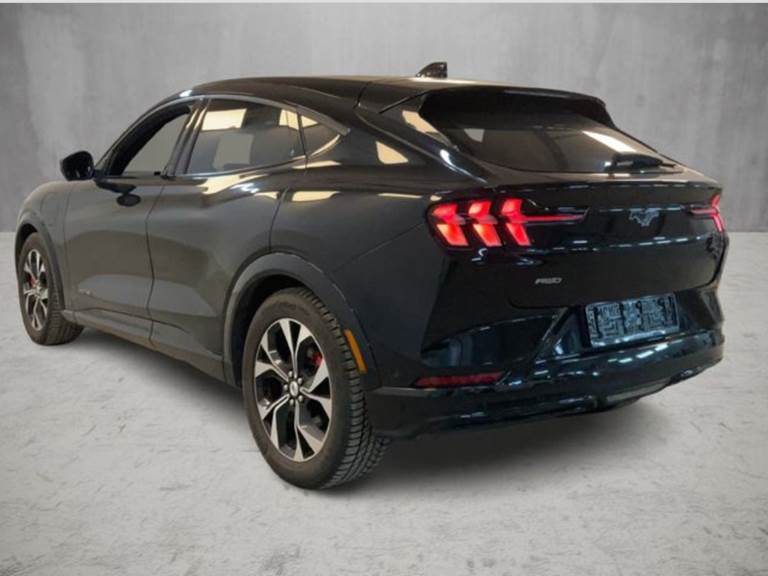 Ford Mustang Mach-E 70 Standard Range