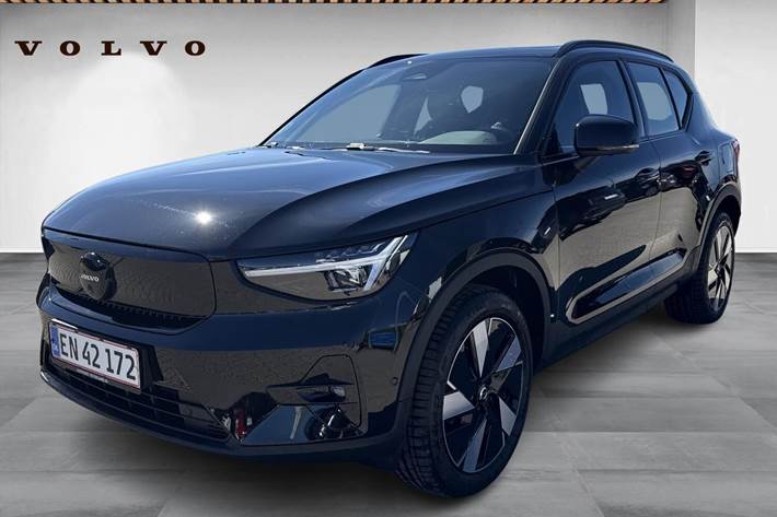 Sort Volvo EX40 fra 2026