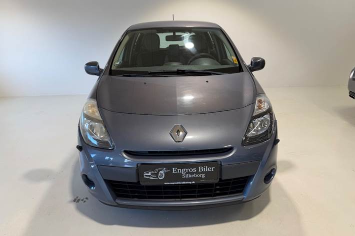Sort Renault Clio III fra 2011